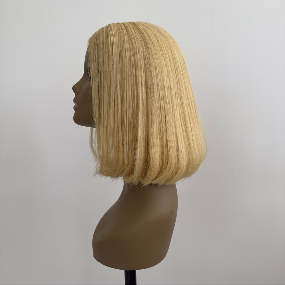 🛑FIRM PRICE🛑 WIG NAME: BLACK CHINA FRENCH SHORT BOB SILVER
